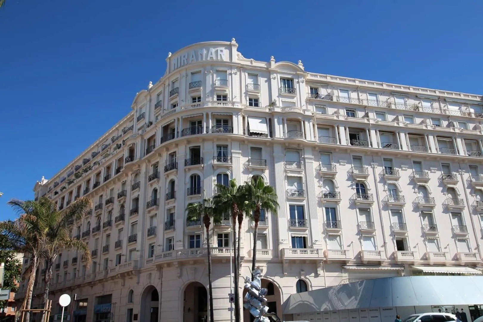 Apartment 540 Cannes La Croisette - Joli Studio Au Calme Cote Jardin